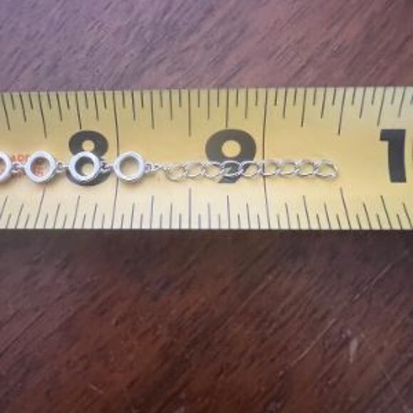 Vintage Silverplated Simulated Emerald/Rhinestone Necklace and Bracelet Set - Picture 9 of 10